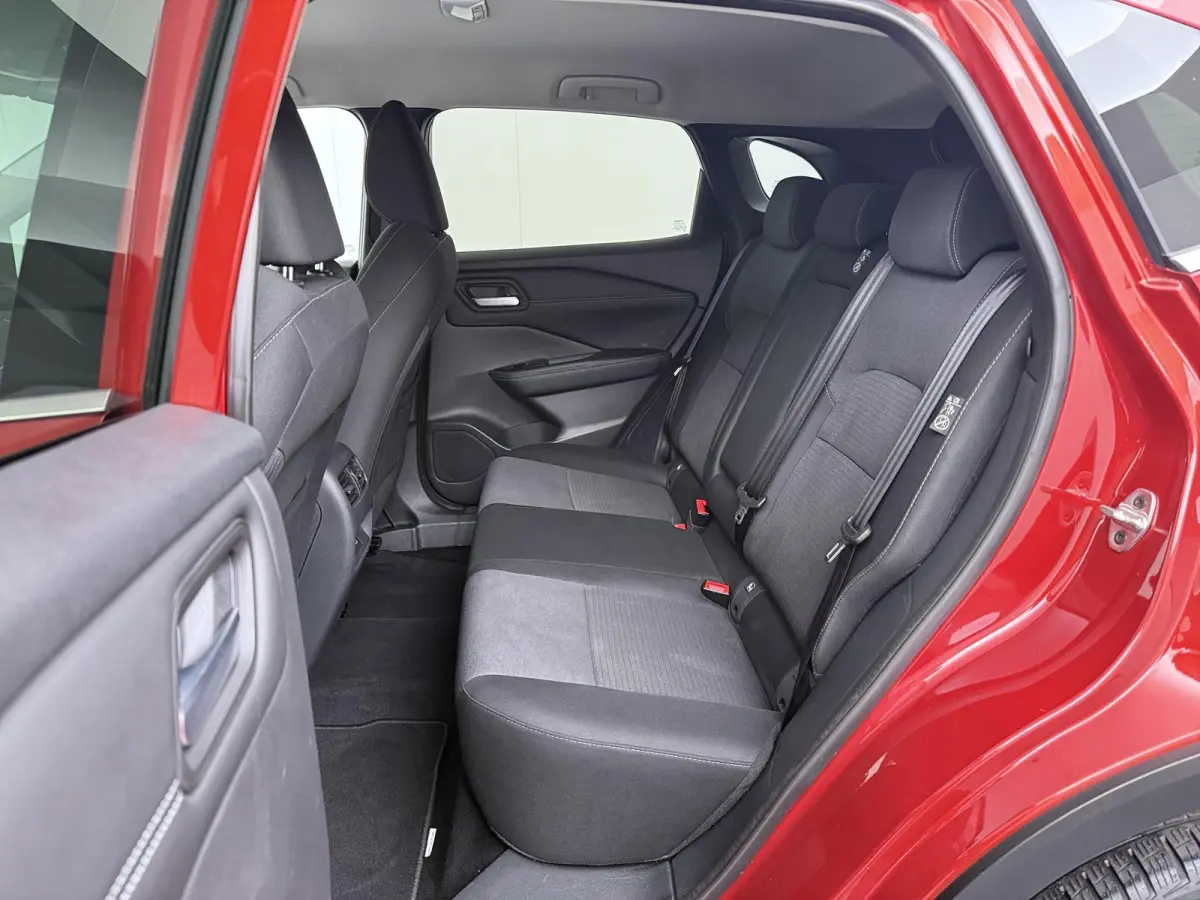 1.3 MHEV Xtronic Acenta | Trekhaak | 360 camera | Stoelverwarming |