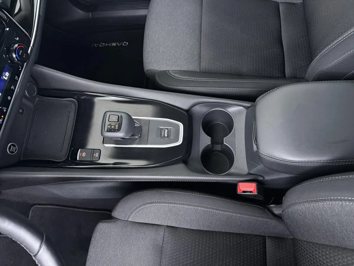 1.3 MHEV Xtronic Acenta | Trekhaak | 360 camera | Stoelverwarming |