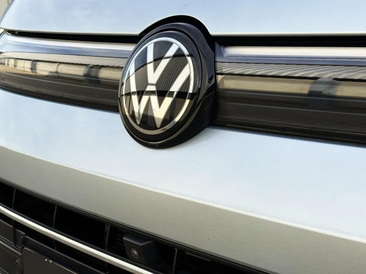 1.5 eHybrid 204pk DSG Life | SoH 98% | Trekhaak | 360 camera | Adaptief Onderstel | App Connect