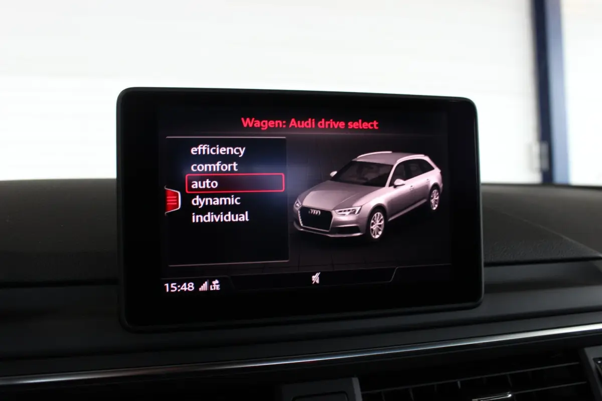 2.0 TFSI MHEV S-Line Edition 1e eigenaar | Adapt. Cruise | Trekhaak | Camera | Stoel/Stuurverw. | Bluetooth | 18" LMV | PDC V+A