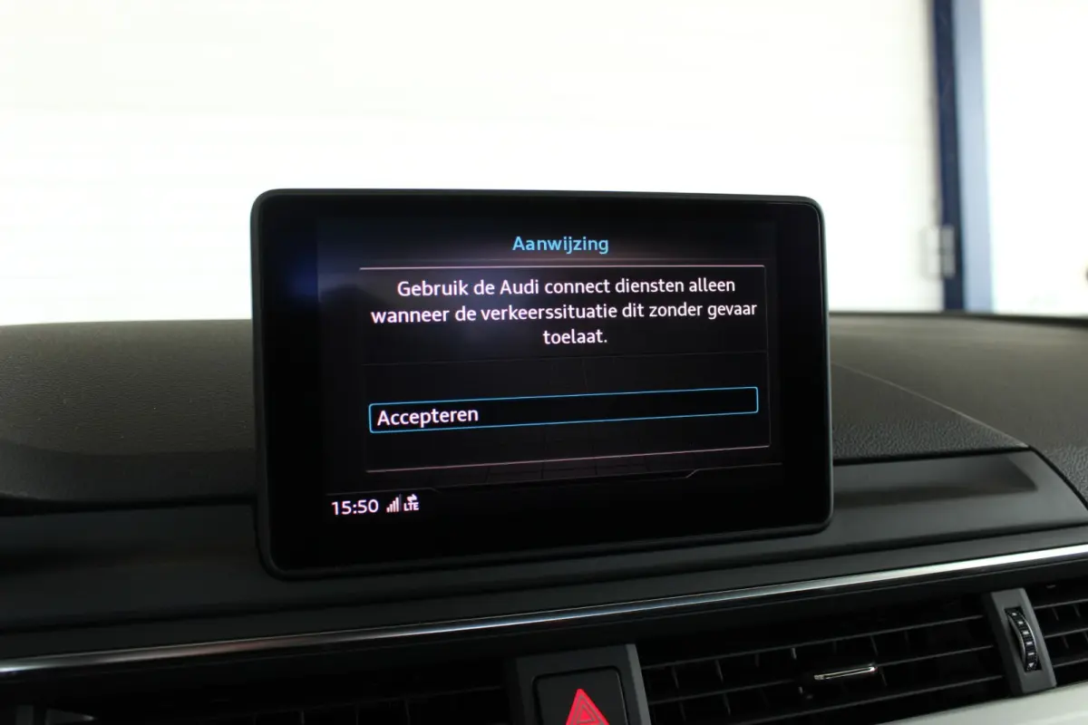 2.0 TFSI MHEV S-Line Edition 1e eigenaar | Adapt. Cruise | Trekhaak | Camera | Stoel/Stuurverw. | Bluetooth | 18" LMV | PDC V+A
