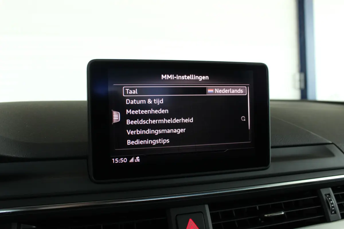 2.0 TFSI MHEV S-Line Edition 1e eigenaar | Adapt. Cruise | Trekhaak | Camera | Stoel/Stuurverw. | Bluetooth | 18" LMV | PDC V+A