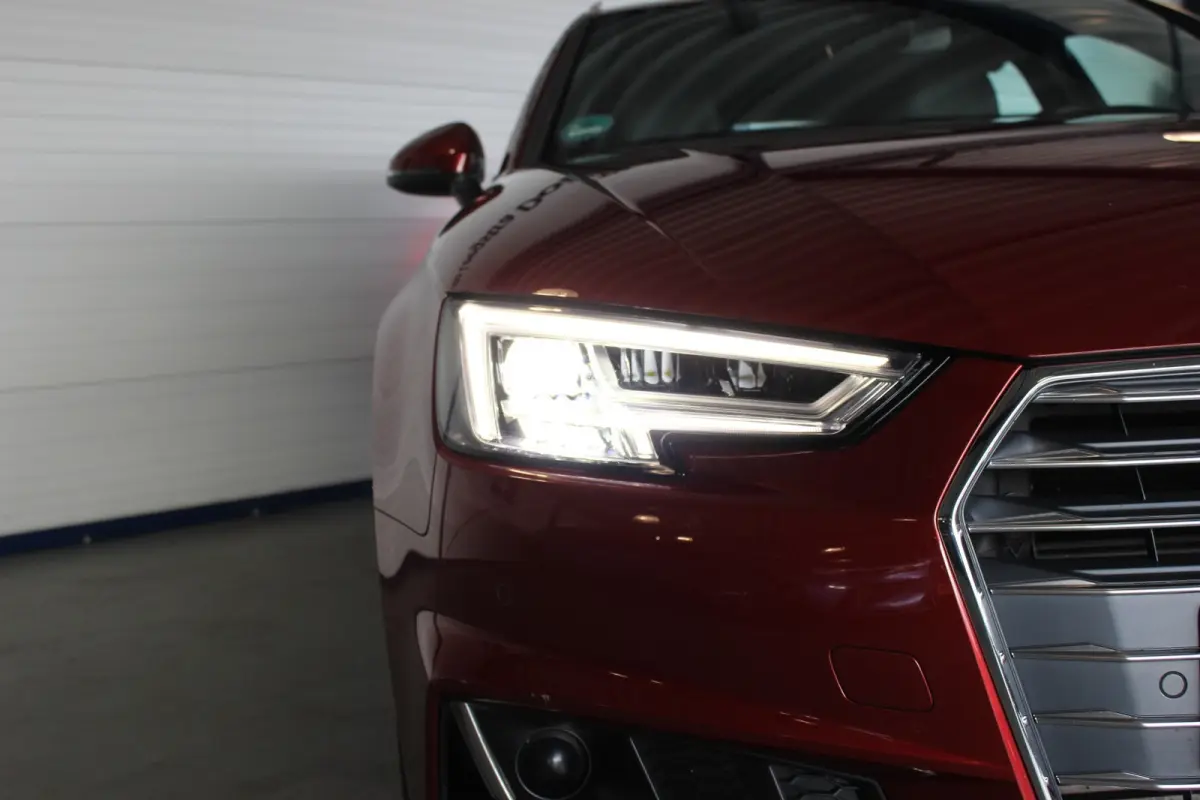 2.0 TFSI MHEV S-Line Edition 1e eigenaar | Adapt. Cruise | Trekhaak | Camera | Stoel/Stuurverw. | Bluetooth | 18" LMV | PDC V+A
