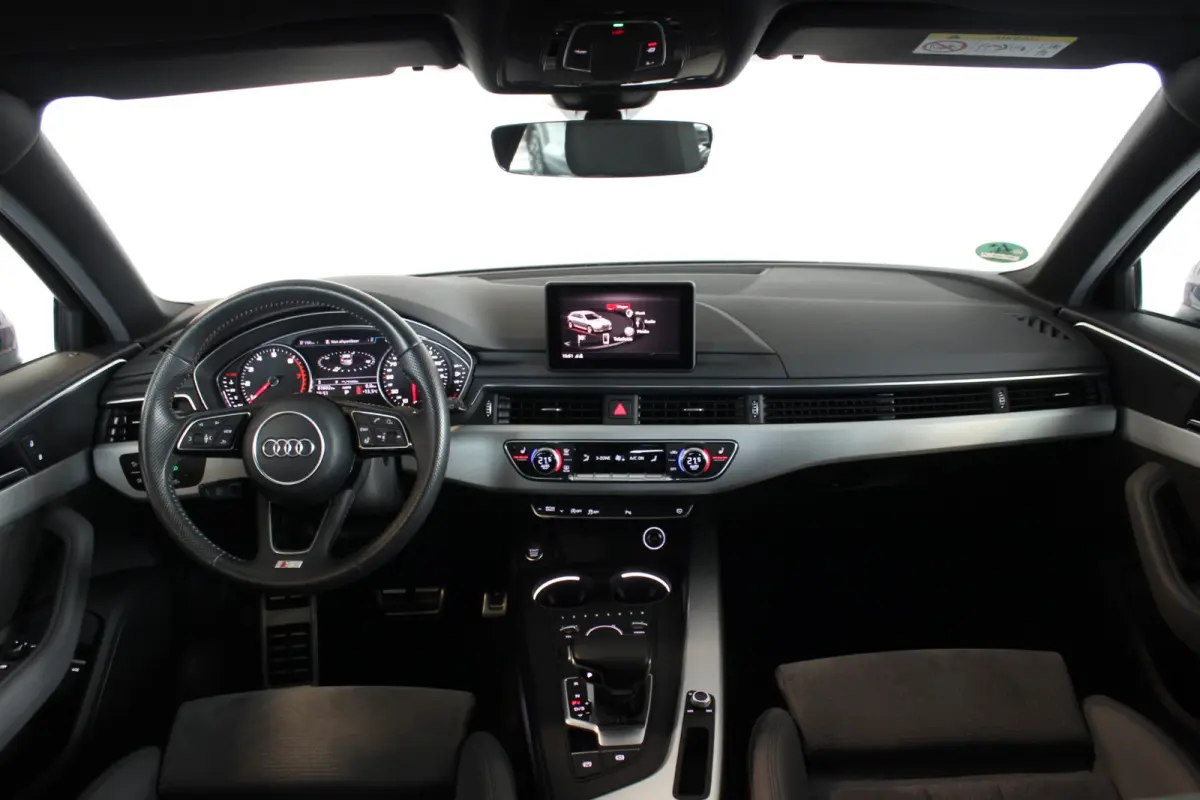 2.0 TFSI MHEV S-Line Edition 1e eigenaar | Adapt. Cruise | Trekhaak | Camera | Stoel/Stuurverw. | Bluetooth | 18" LMV | PDC V+A