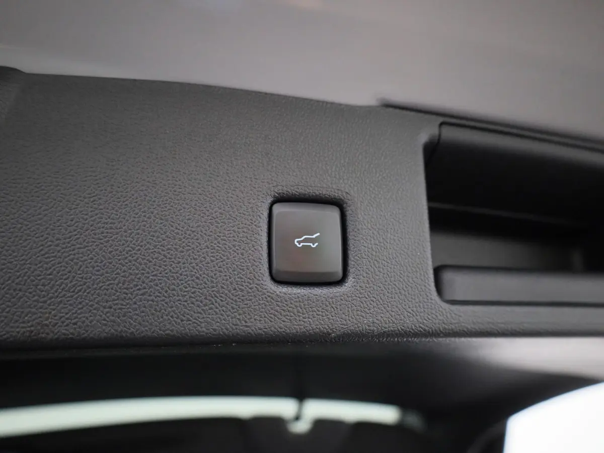 2.5 PHEV Graphite Tech Edition | Apple Carplay/Android Auto | Panoramadak | Winter Pakket | Head up Display | Adaptieve Cruise Control | Led Verlichting | Camera |