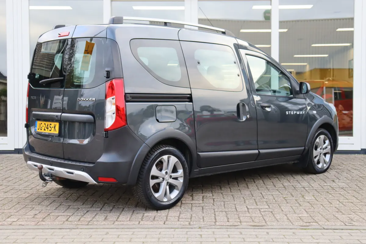 1.2 TCe S&S Stepway, Airco, Cruise, Navi, PDC A, Trekhaak, Prijs Is Rijklaar Inclusief 6 Maanden Garantie