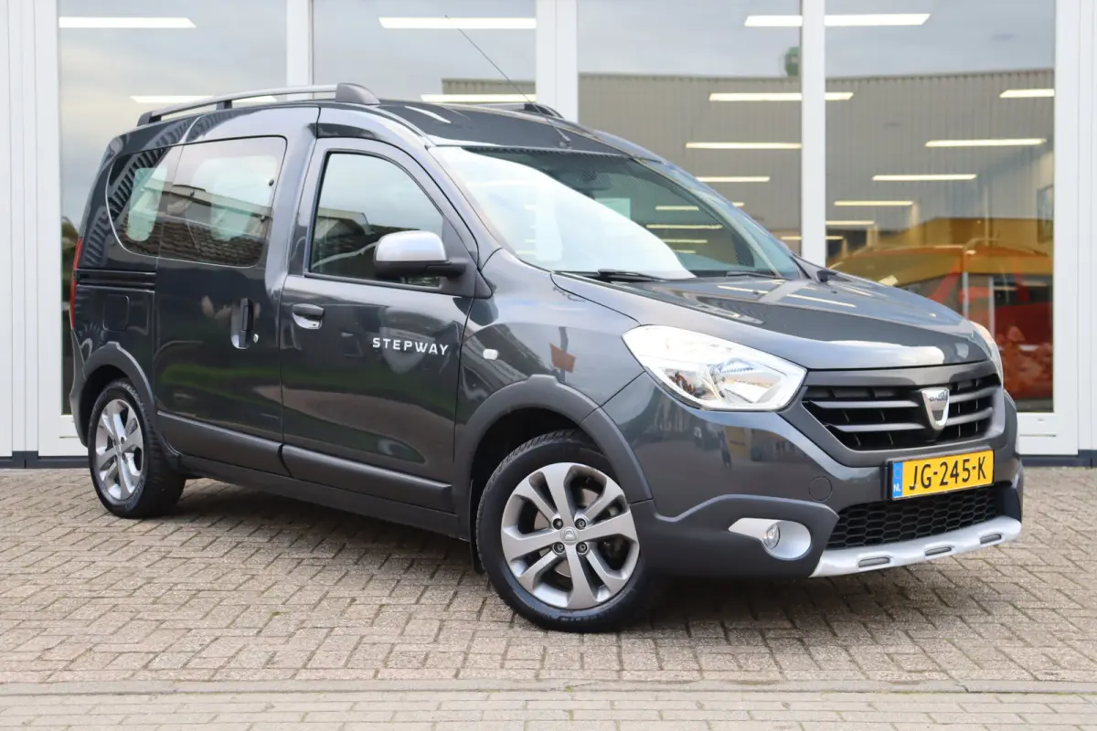 1.2 TCe S&S Stepway, Airco, Cruise, Navi, PDC A, Trekhaak, Prijs Is Rijklaar Inclusief 6 Maanden Garantie