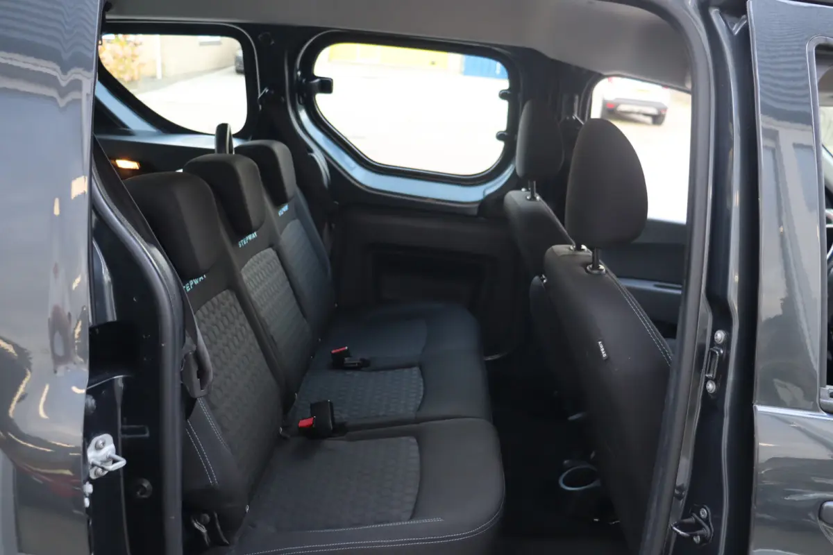 1.2 TCe S&S Stepway, Airco, Cruise, Navi, PDC A, Trekhaak, Prijs Is Rijklaar Inclusief 6 Maanden Garantie