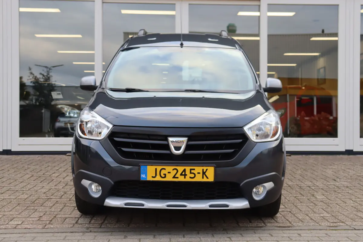 1.2 TCe S&S Stepway, Airco, Cruise, Navi, PDC A, Trekhaak, Prijs Is Rijklaar Inclusief 6 Maanden Garantie