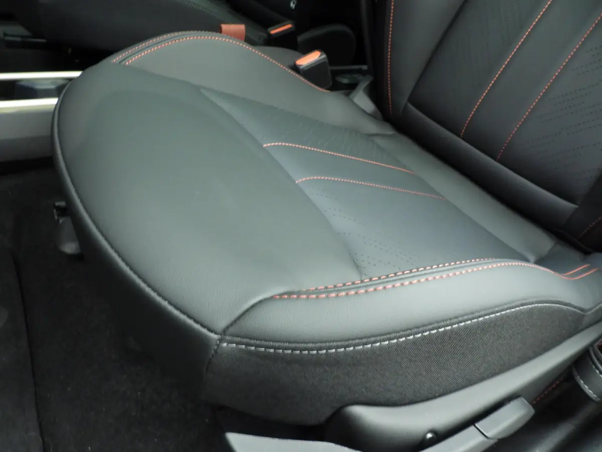 E John Cooper Works Trim + Pakket L