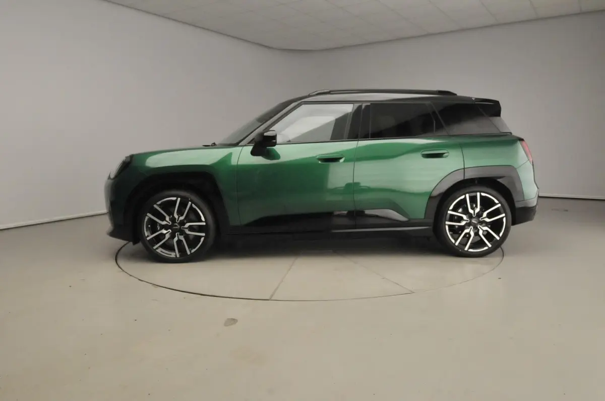 E John Cooper Works Trim + Pakket L