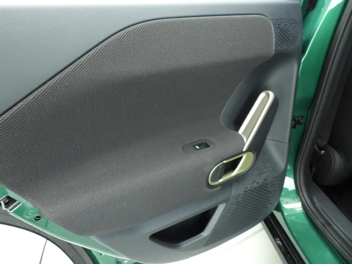 E John Cooper Works Trim + Pakket L