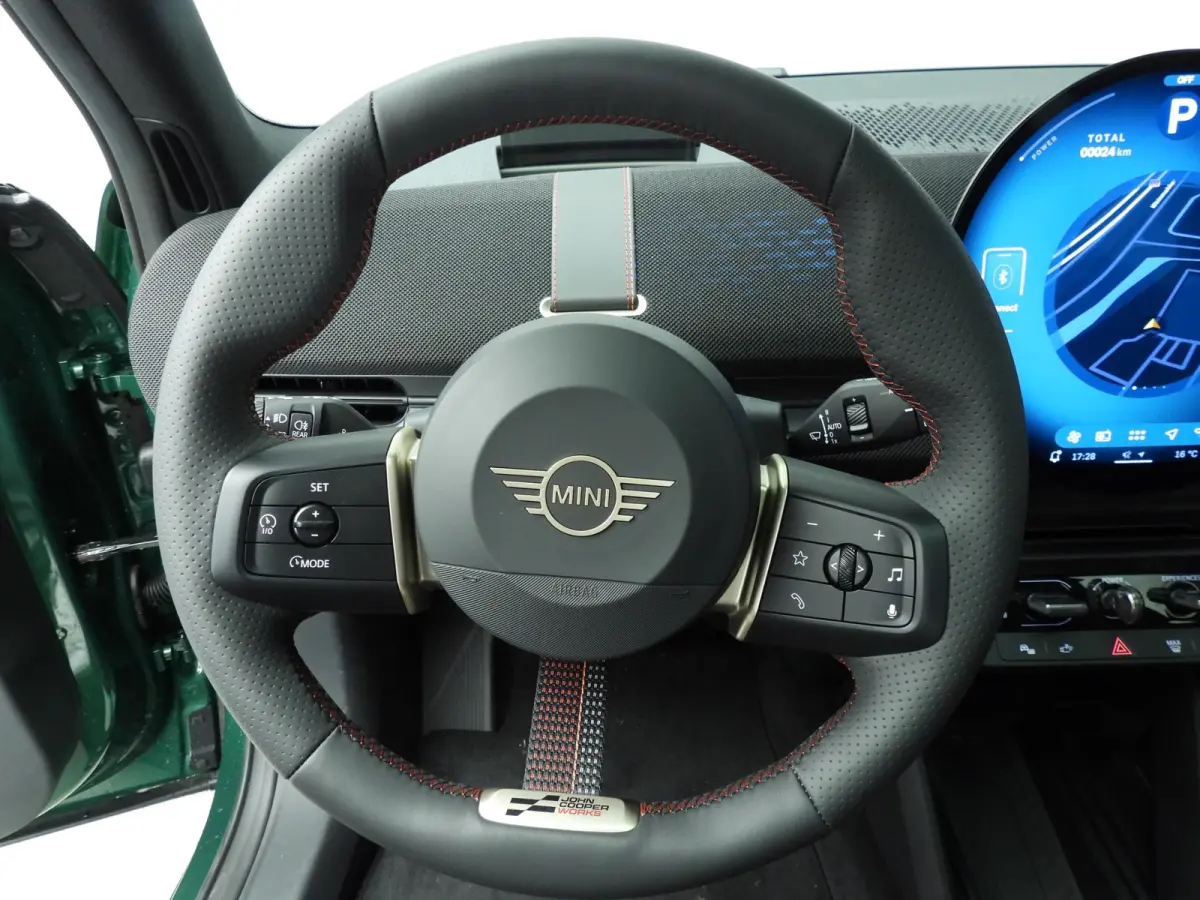 E John Cooper Works Trim + Pakket L