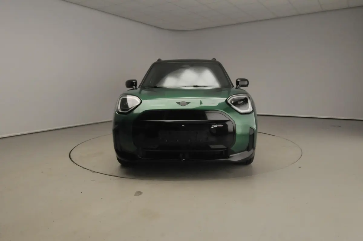 E John Cooper Works Trim + Pakket L