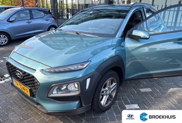 1.0 Turbo 120pk Essence | Camera | Carplay | Climate controle | Cruise controle | Trekhaak | Premium Audio | Parkeersensoren | Navigatie