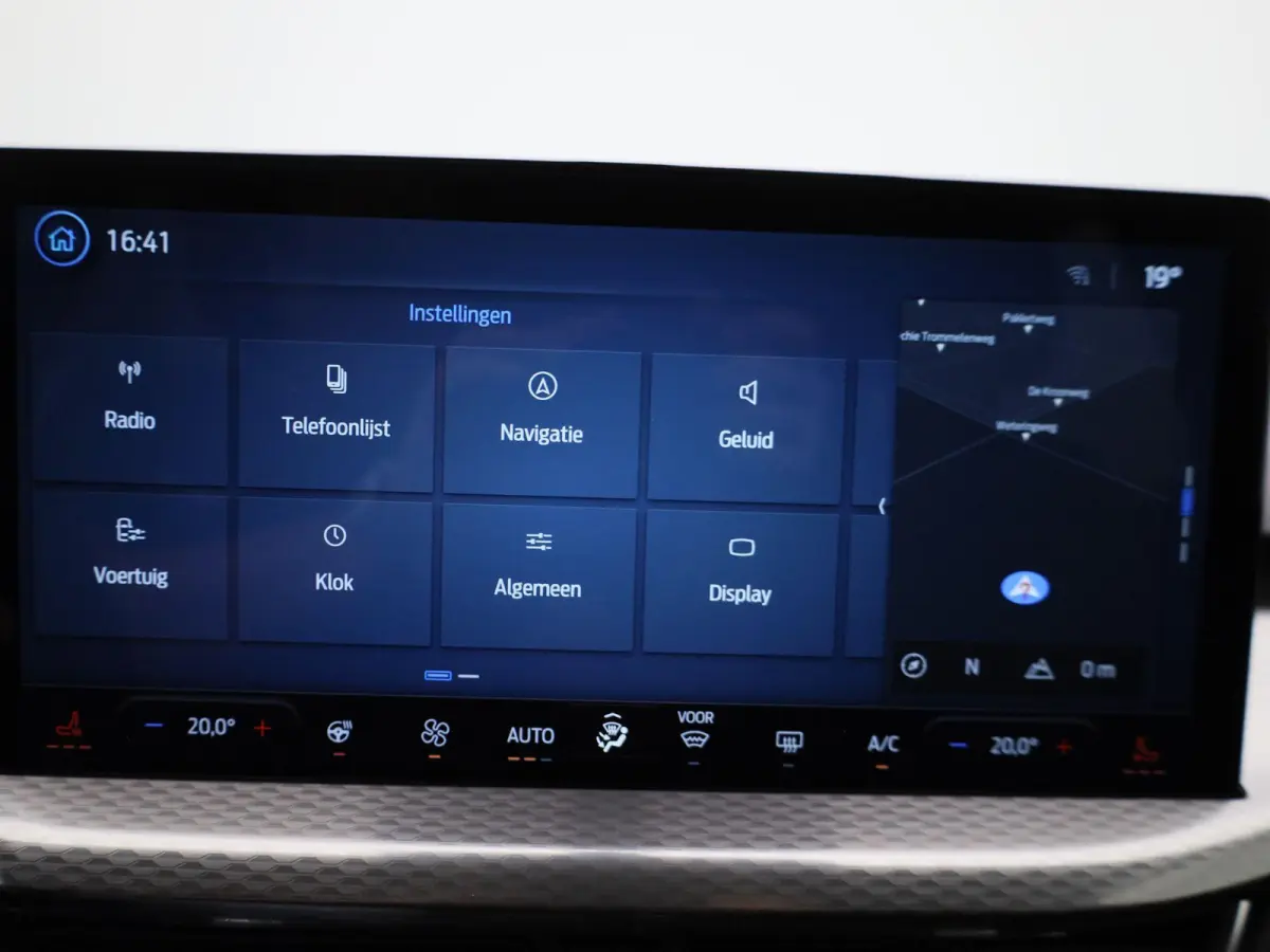 2.5 PHEV Titanium | Apple Carplay/Android Auto | Winter Pakket | Adaptieve Cruise Control | Climate Control | Led Verlichting |