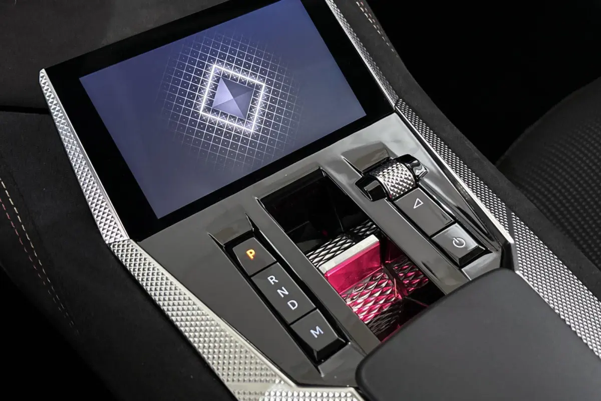 1.2 PureTech Performance Line Trekhaak Camera Apple CarPlay