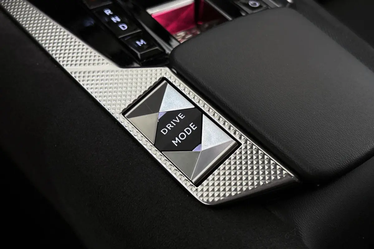 1.2 PureTech Performance Line Trekhaak Camera Apple CarPlay