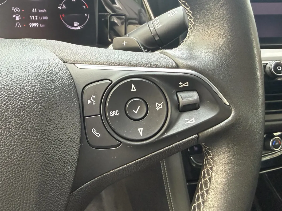 1.2 Turbo 130PK Level 3 AUTOMAAT | Navigatie | Trekhaak | Cruise Control | Climate Control | Licht metalen velgen