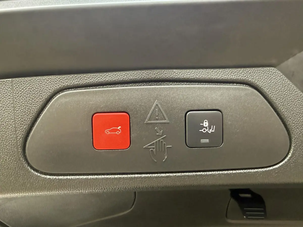 1.2 Turbo 130PK Level 3 AUTOMAAT | Navigatie | Trekhaak | Cruise Control | Climate Control | Licht metalen velgen