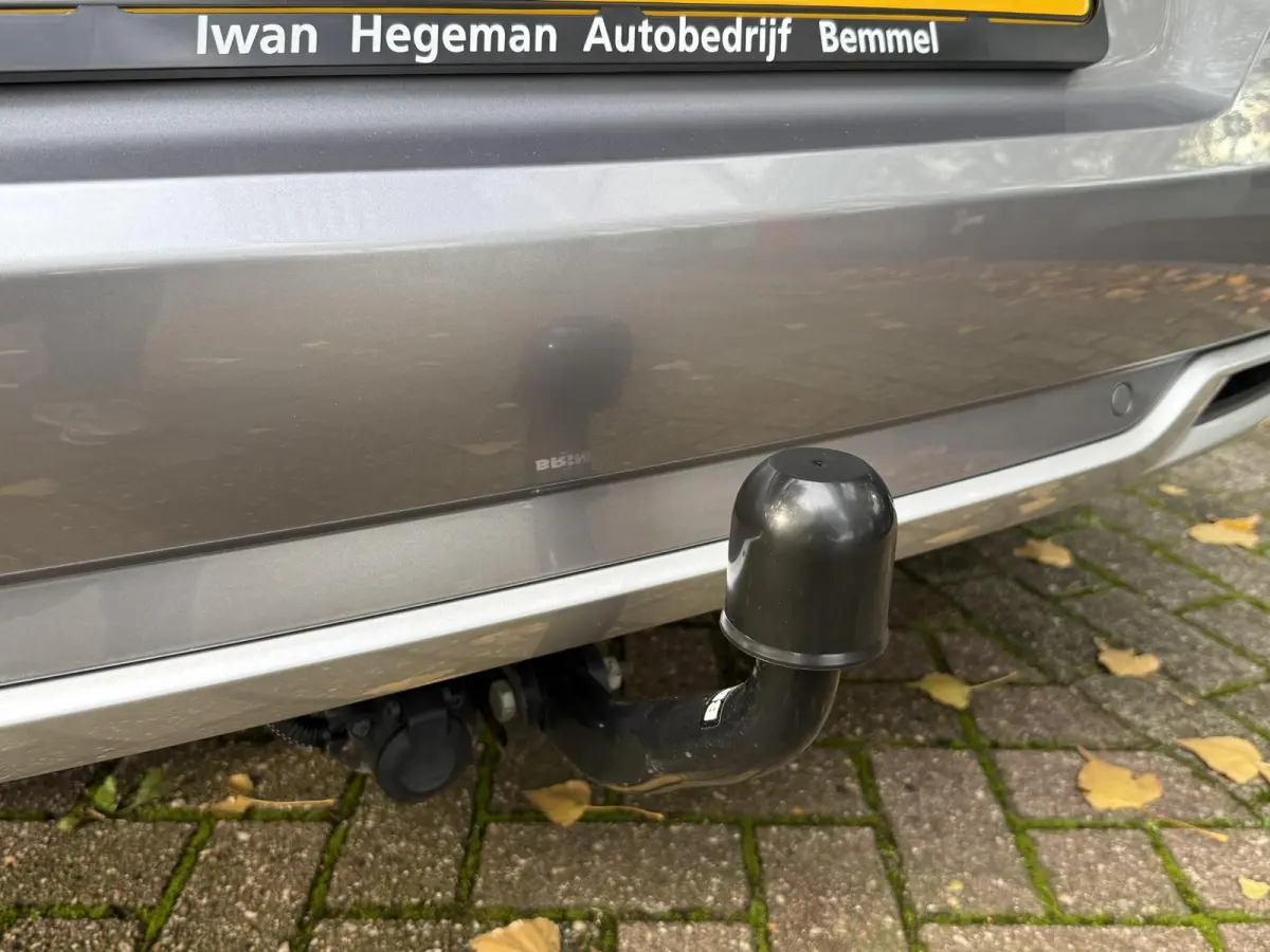 1.2 Turbo 130PK Level 3 AUTOMAAT | Navigatie | Trekhaak | Cruise Control | Climate Control | Licht metalen velgen