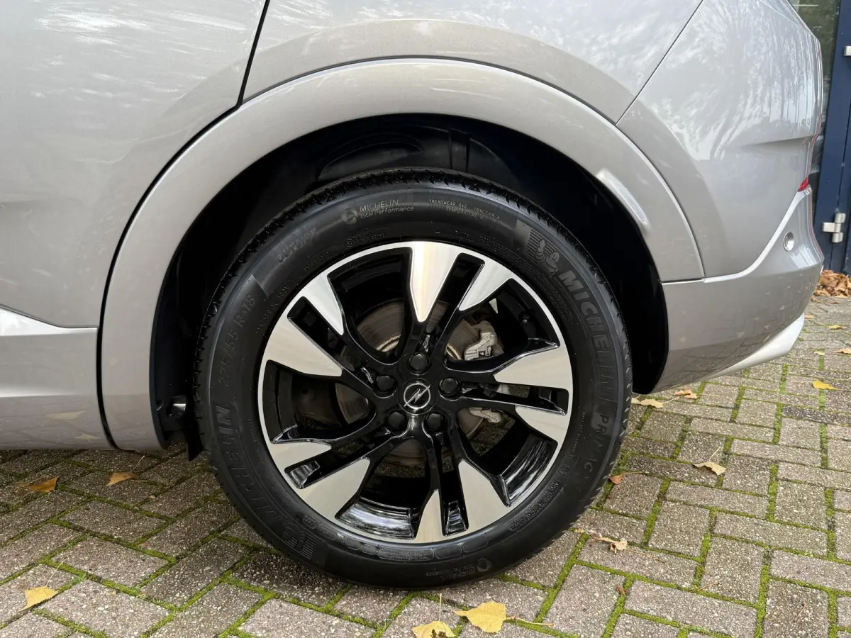1.2 Turbo 130PK Level 3 AUTOMAAT | Navigatie | Trekhaak | Cruise Control | Climate Control | Licht metalen velgen