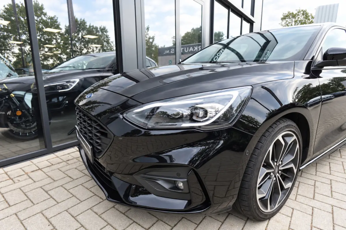 1.5 EcoBoost ST-Line X PANO B&O HUB VOL