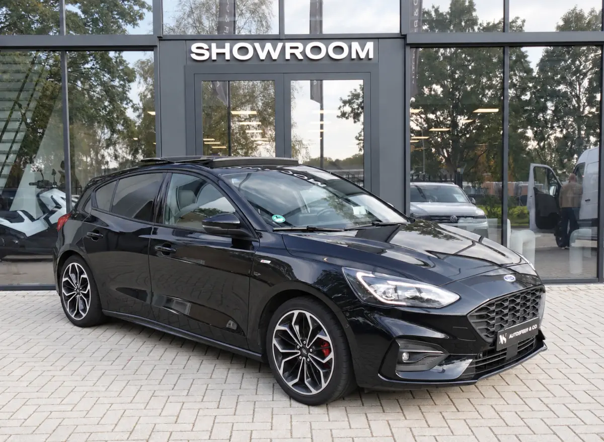 1.5 EcoBoost ST-Line X PANO B&O HUB VOL