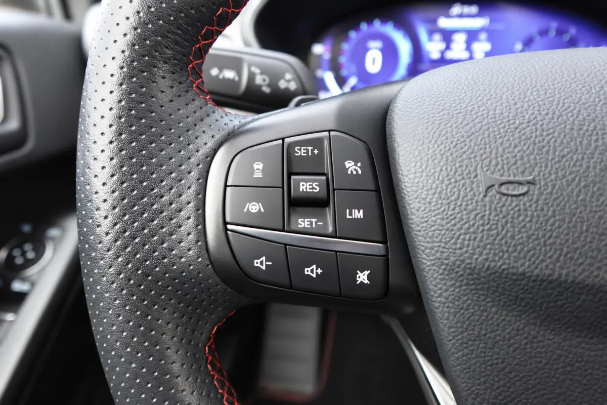 1.5 EcoBoost ST-Line X PANO B&O HUB VOL