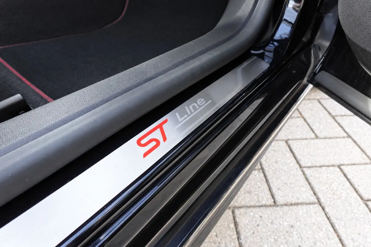 1.5 EcoBoost ST-Line X PANO B&O HUB VOL