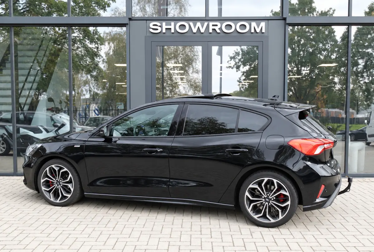 1.5 EcoBoost ST-Line X PANO B&O HUB VOL