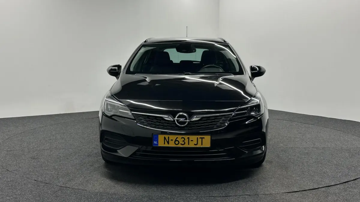 1.2 Design & Tech STOEL STUURVERW. CAMERA