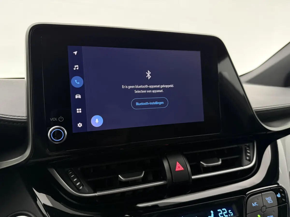 2.0 Hybrid Style | Camera | Carplay | Cruise | LED | Parkeersens. | NAP