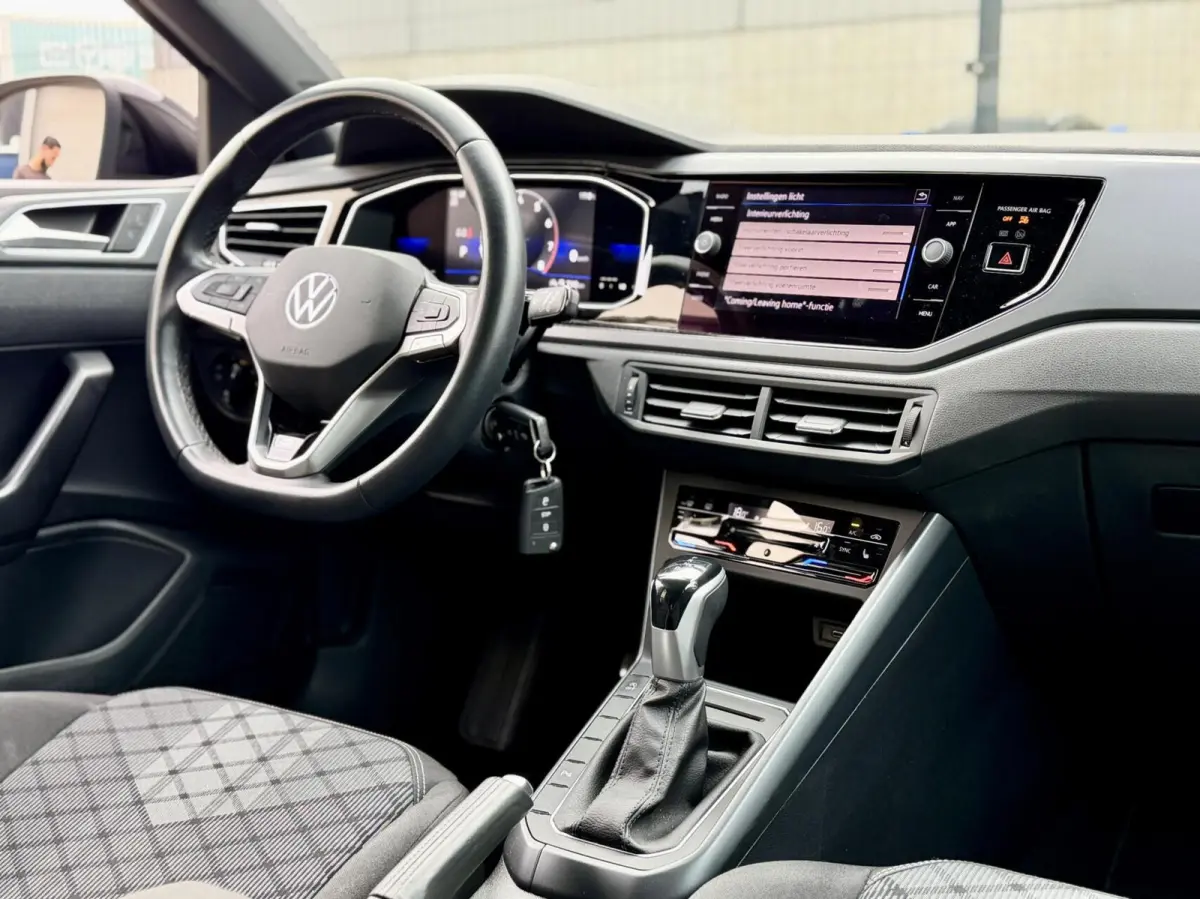 1.0 TSI R-Line Blackstyle|IQ|Beats|Camera|