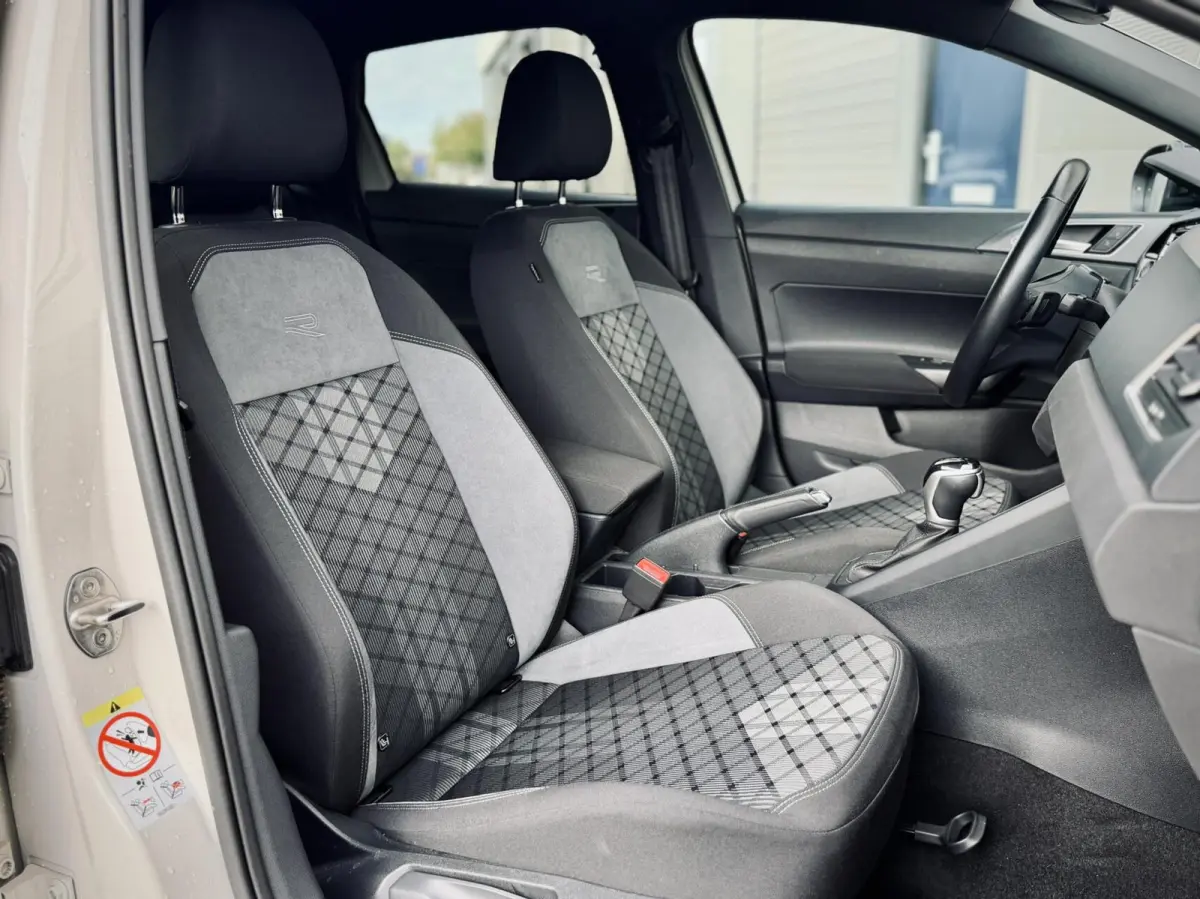 1.0 TSI R-Line Blackstyle|IQ|Beats|Camera|