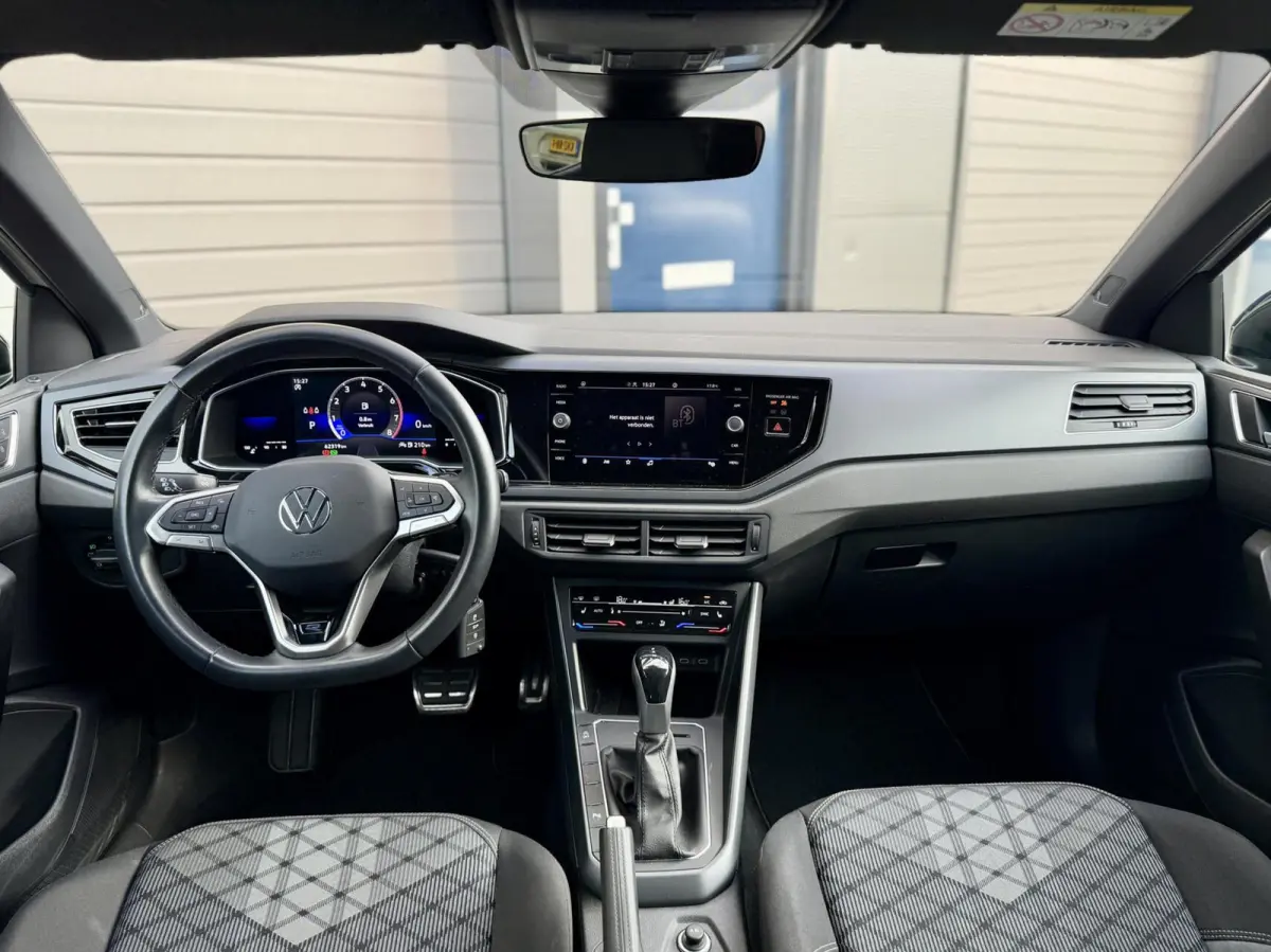 1.0 TSI R-Line Blackstyle|IQ|Beats|Camera|