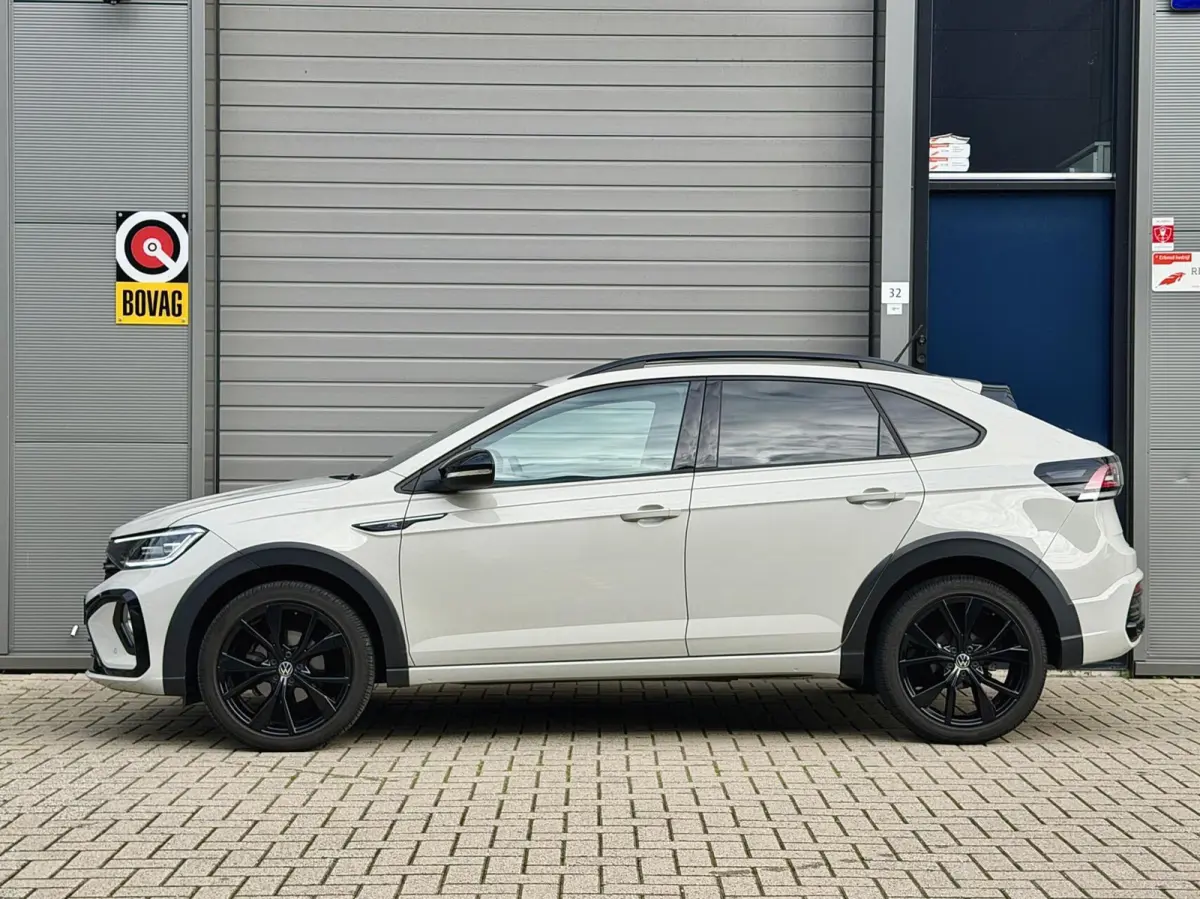 1.0 TSI R-Line Blackstyle|IQ|Beats|Camera|