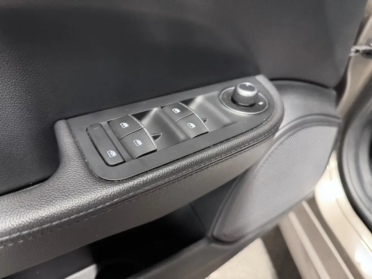 2.0T Super Leer Navi NL Auto NAP Goed Onderhouden