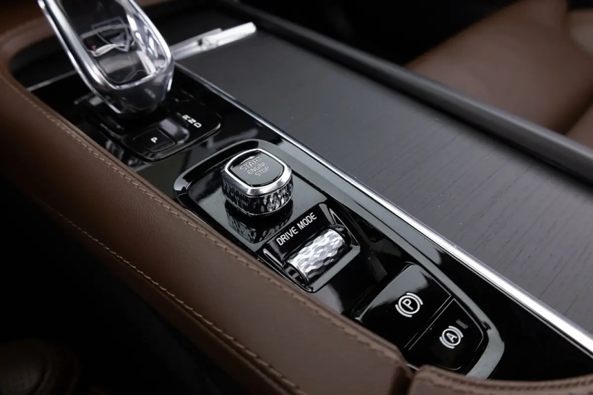 T8 AWD Recharge Inscription | LUCHTVERING | LEDER | PHEV | PANORAMA !