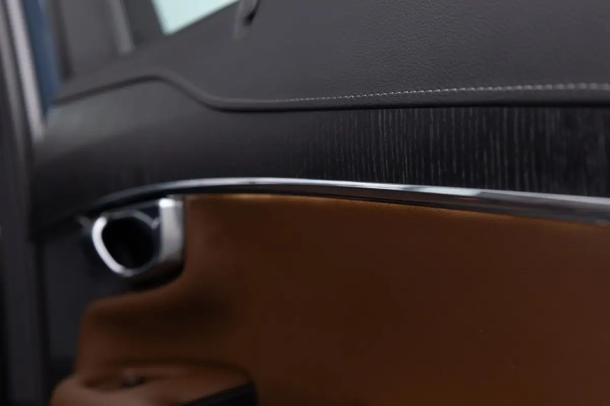 T8 AWD Recharge Inscription | LUCHTVERING | LEDER | PHEV | PANORAMA !