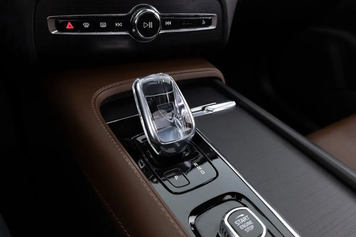 T8 AWD Recharge Inscription | LUCHTVERING | LEDER | PHEV | PANORAMA !