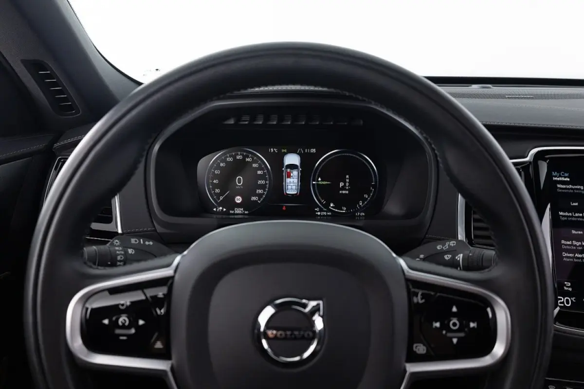 T8 AWD Recharge Inscription | LUCHTVERING | LEDER | PHEV | PANORAMA !