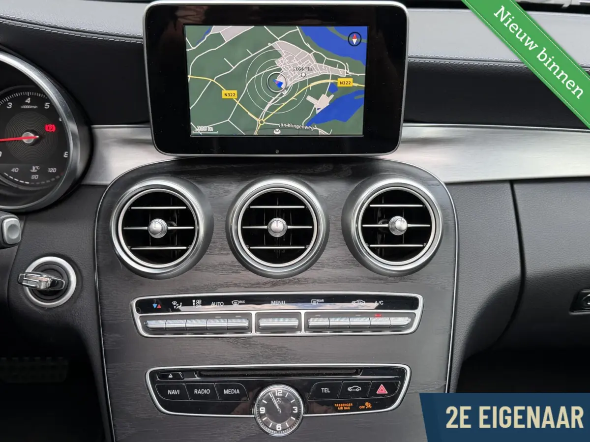 180 AMG Panorama Leder dash automaat