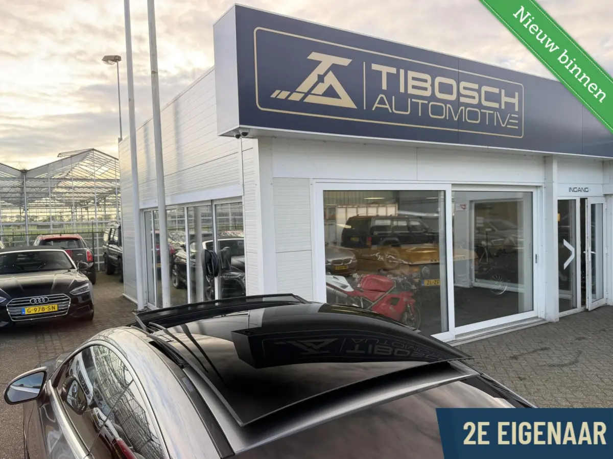 180 AMG Panorama Leder dash automaat