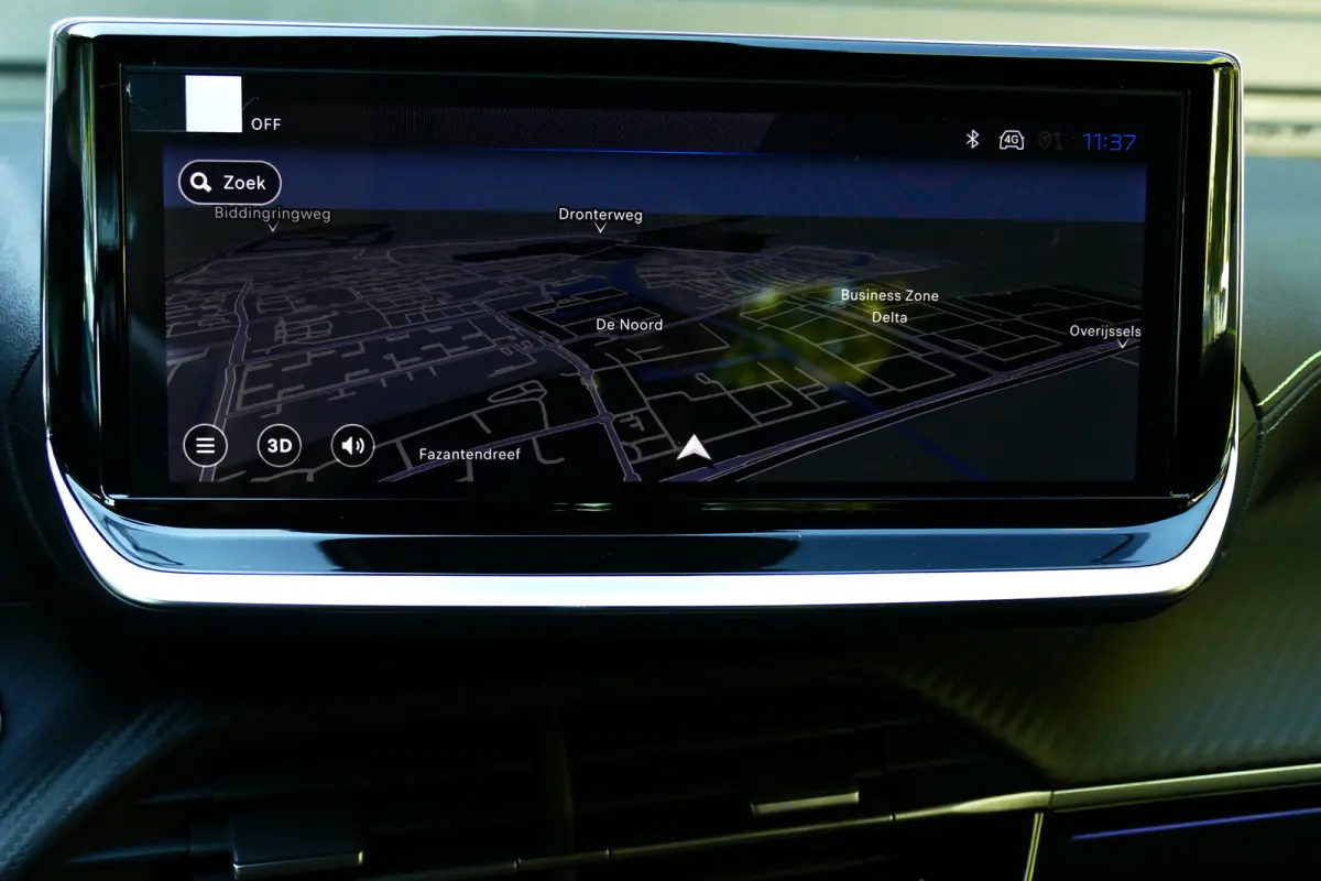 GT, (2025-H0) / ALCANTARA/ MASSAGESTOEL/ STOELVERWARMING/ 8 JAAR GARANTIE/ CAMERA V+A/ KEYLESS/ FULL-LED/ NAVI/ CLIMA/ PDC/ BLUETOOTH/ ADAPT. CRUISECONTROL/ 1E EIGENAAR/ SCHITTERENDE STAAT !