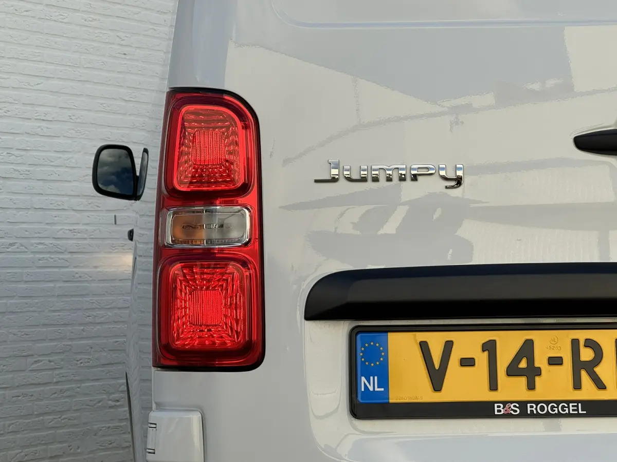 2.0 BlueHDI 145 L3 Camera Navigatie Carplay Cruise Airco Allseason banden