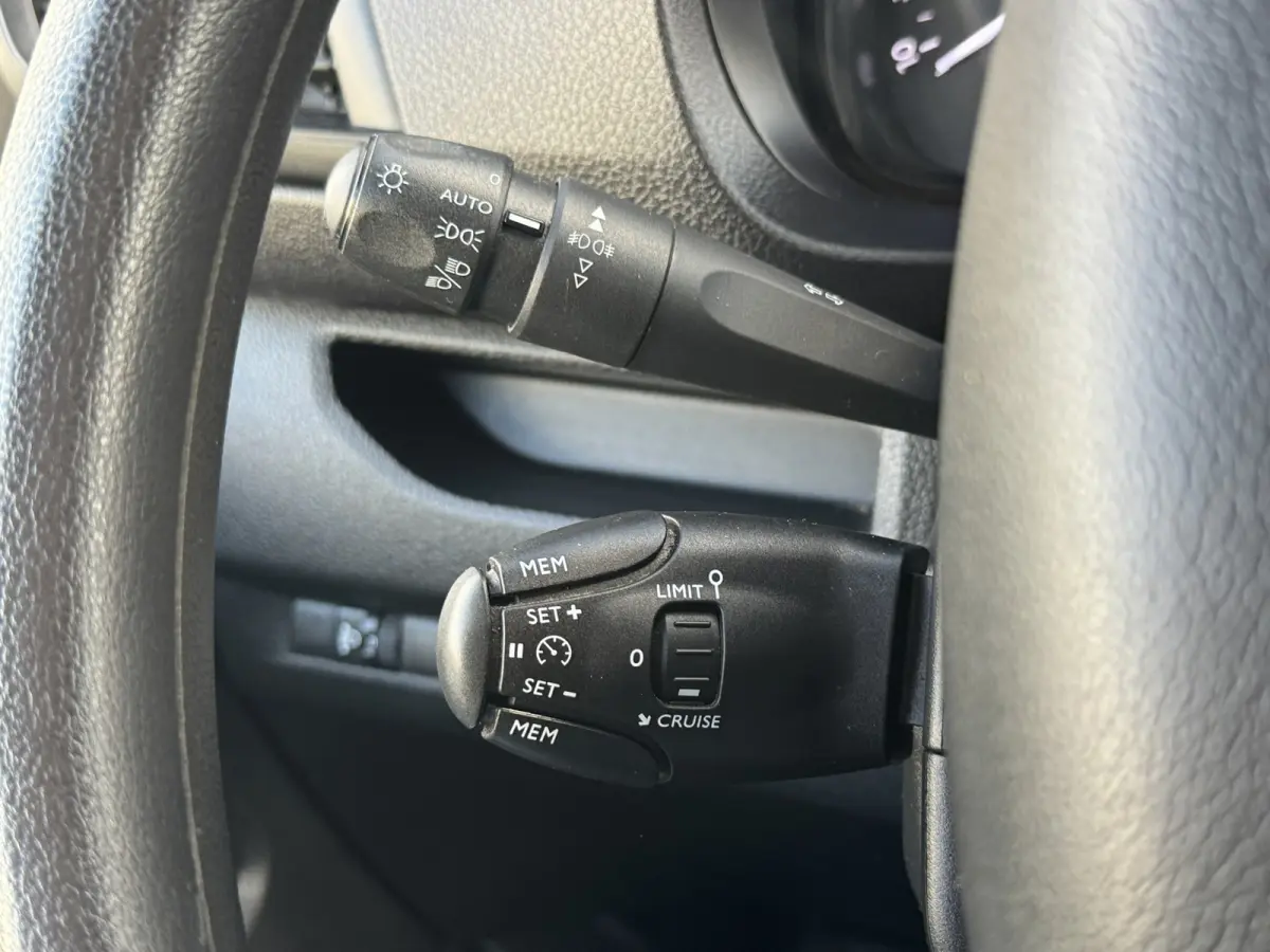 2.0 BlueHDI 145 L3 Camera Navigatie Carplay Cruise Airco Allseason banden