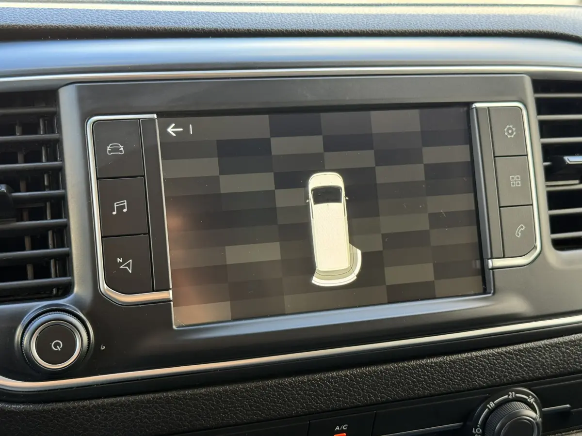 2.0 BlueHDI 145 L3 Camera Navigatie Carplay Cruise Airco Allseason banden