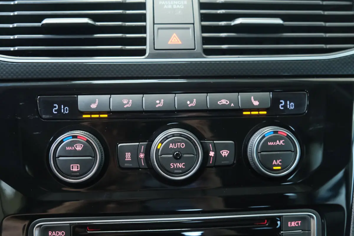 Maxi 1.4 TSI Highline 7p Automaat - Airco, Cruise, Navi, PDC, Carplay, Trekhaak.