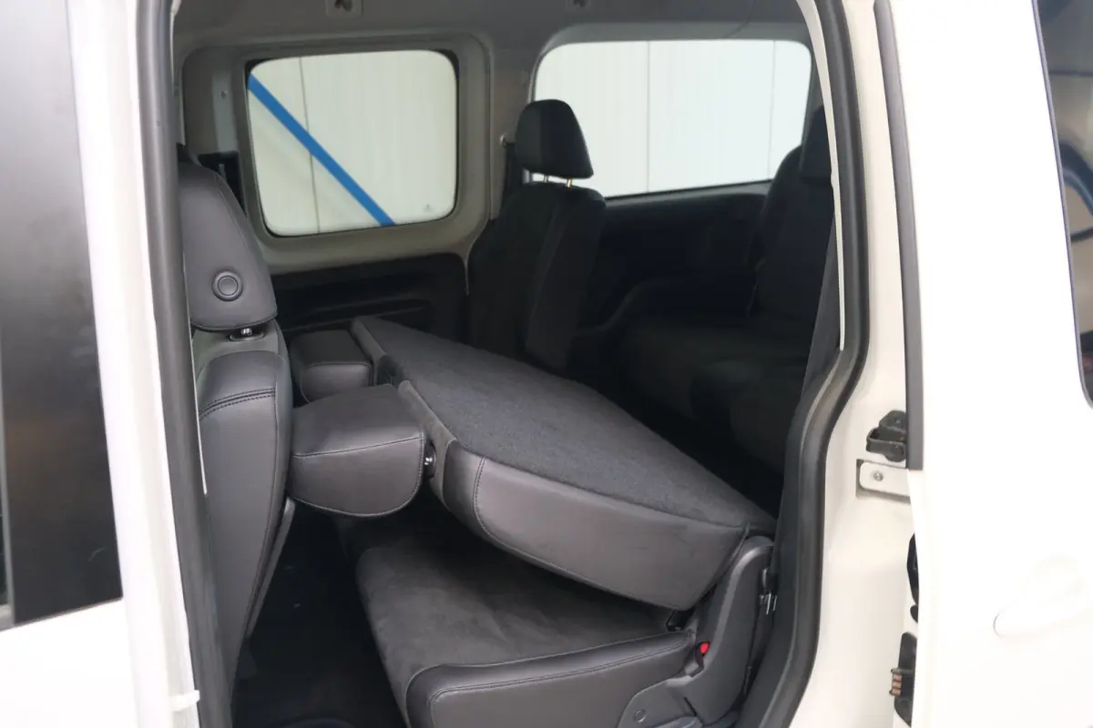 Maxi 1.4 TSI Highline 7p Automaat - Airco, Cruise, Navi, PDC, Carplay, Trekhaak.